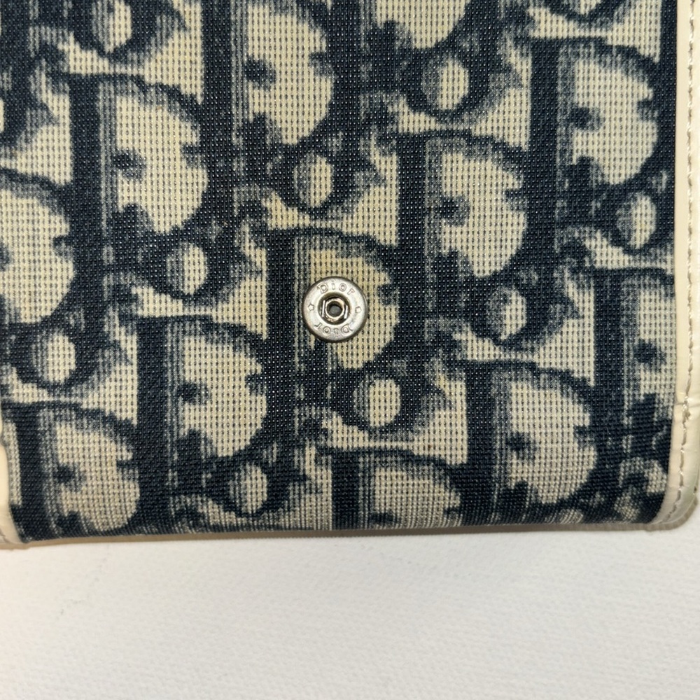 Dior Compact Wallet - Blue & Wht includes authenticity card. - Picture 11 of 16